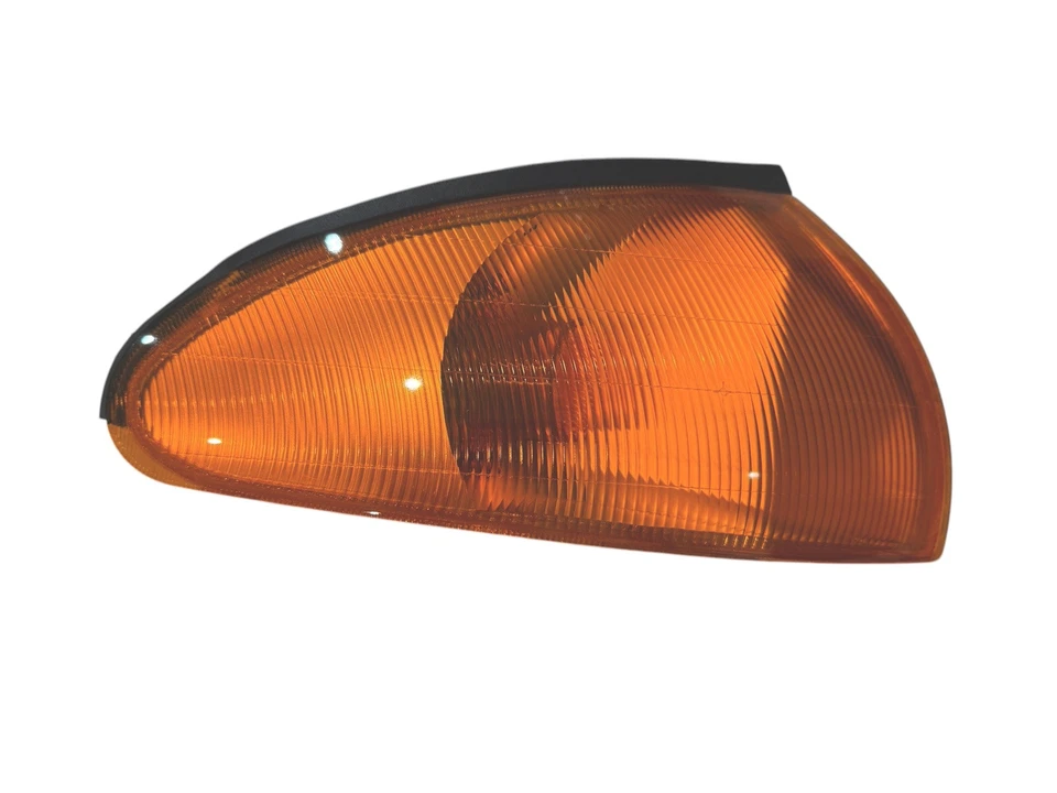 Proton Wira, Satria, Jumbuck and M21 Parking Light x 1 Pair (Orange) - Image 4