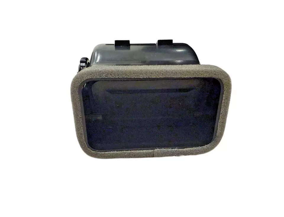 Proton Wira Satria Jumbuck M21 Coupe Aircond Vent (Front Centre and Left) - Image 4