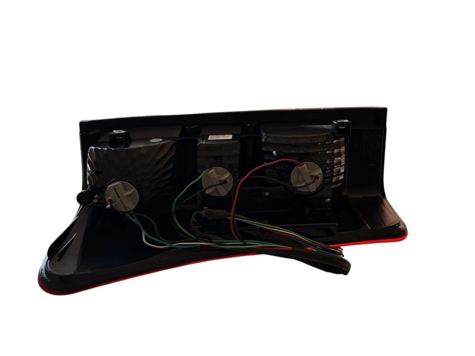 Isuzu Dmax D-Max Ute 2012-2017 Rear Lamp (Non-LED Type) - Image 2