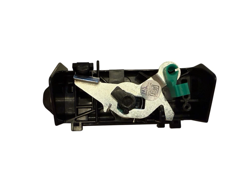 Toyota Hiace KDH200 Rear Trunk Outer Handle/ Rear Bonnet Handle (Black) - Image 2