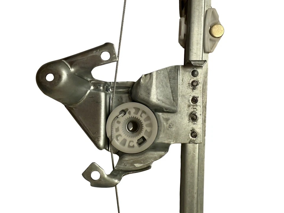 Mercedes W210 Rear Power Window Regulators - Image 3