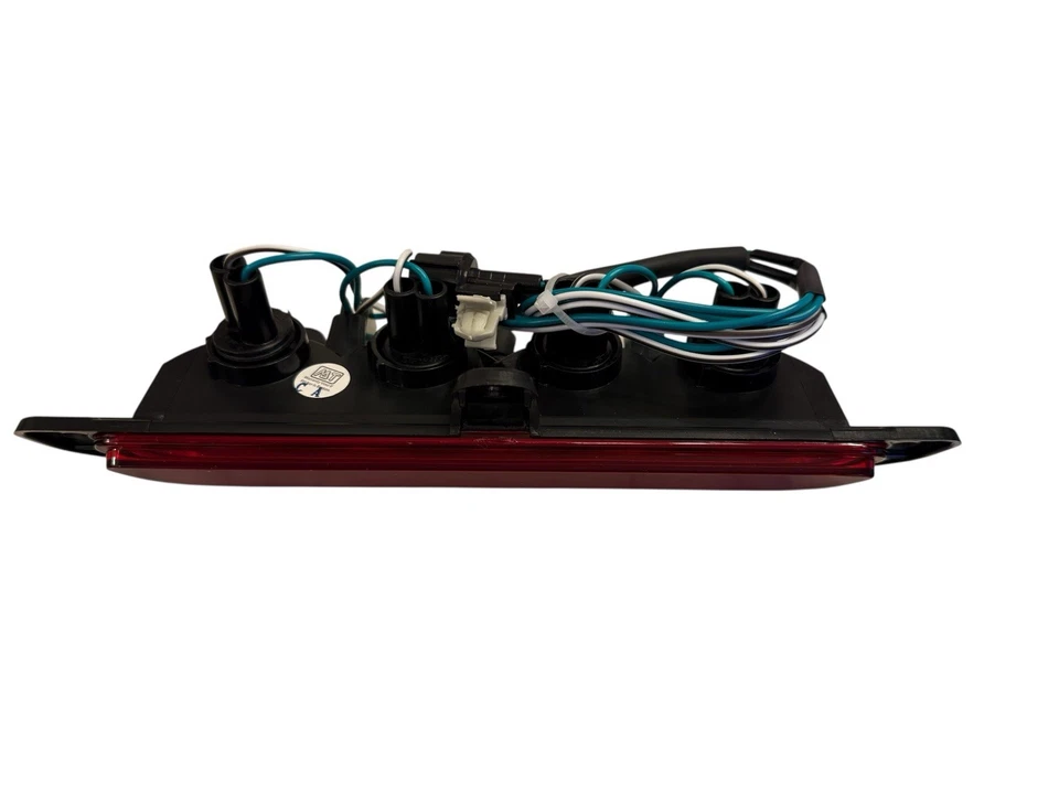 Mitsubishi Triton Ute ML MN 06-15 3rd Third Brake Lamp (with Globes) - Image 3