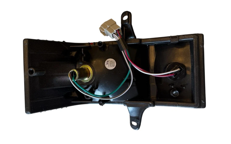 Toyota DYNA BU 60 85 96 1984 -'95 Front Corner Indicators Light x Pair - Image 4