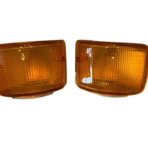 Toyota DYNA BU 95 FA101 1995 - 98 Signal Corner Indicator Side Lamp x Pair