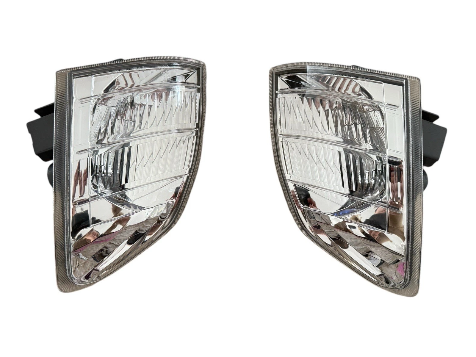 TYC Nissan X-Trail T30 01-07 Indicator Lamp
