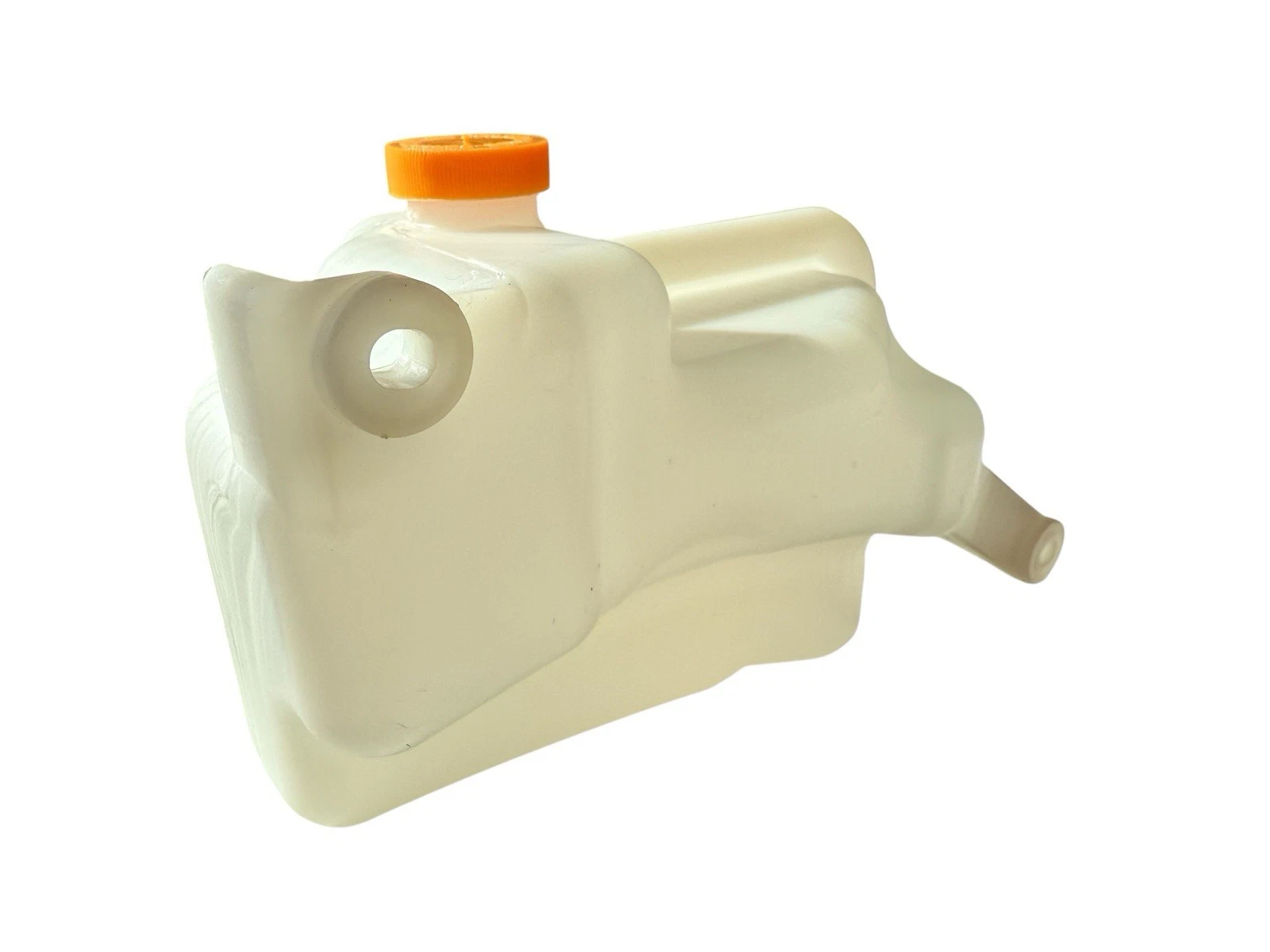 Mitsubishi Triton L200 / Challenger / Pajero Sport (Montero Sport) 2015–2022 Radiator Expansion Tank