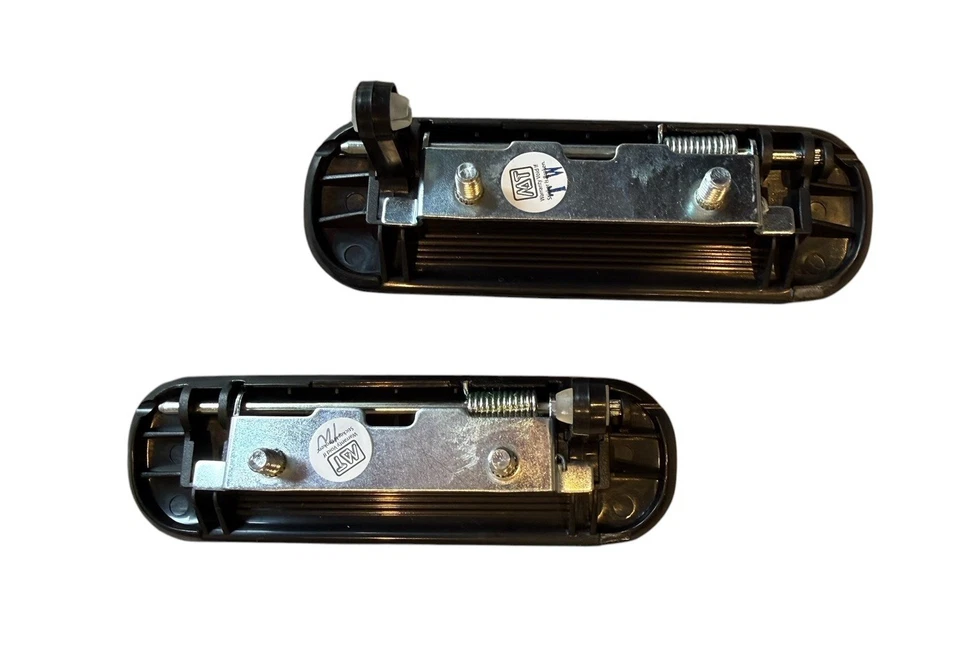 Suzuki SL413 & Futura SK410 Front Outer Door Handle - Image 2