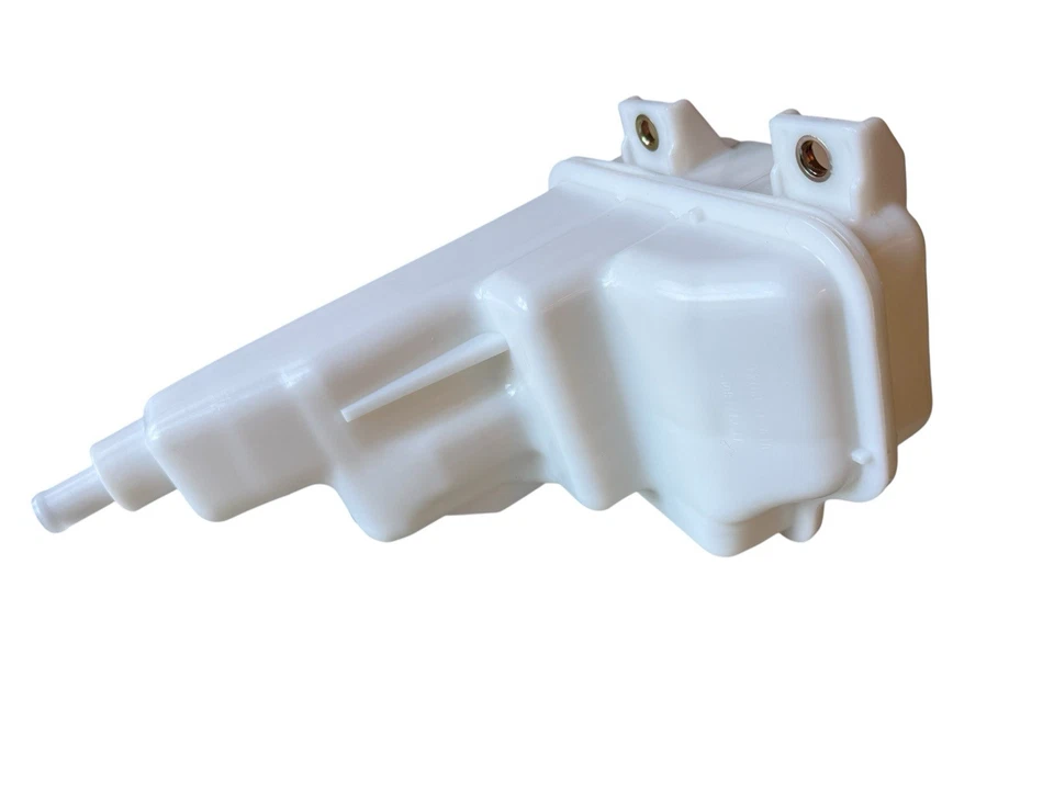 Toyota Hilux GUN126 2.8L Radiator Overflow Bottle Coolant Tank (2015–2020) - Image 2