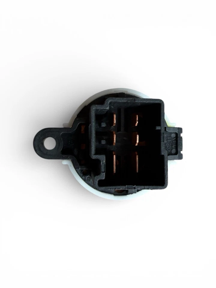 Ford Ranger PJ / PK / Courier & Mazda BT-50 (UM4966151) Ignition Switch - Image 2
