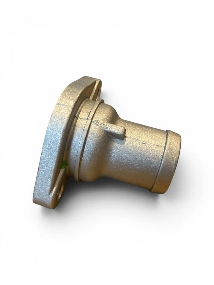 Mitsubishi Pajero Diesel L049 1991 Thermostat Housing - Image 3