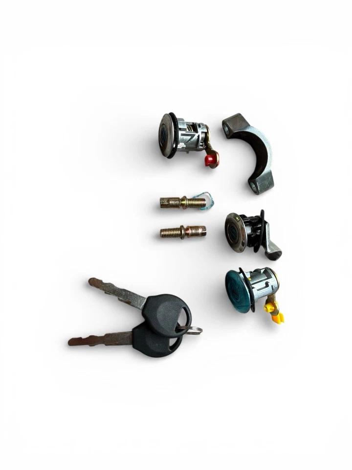 Nissan Navara D22 1997-2006 Car Ignition Lock Kit & 2 Key K9810-2S806 Set - Image 2