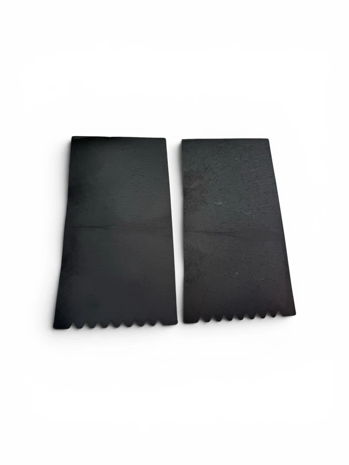 Medium-Size Rubber Mud Flap 9" x 15" x Pair - Image 2