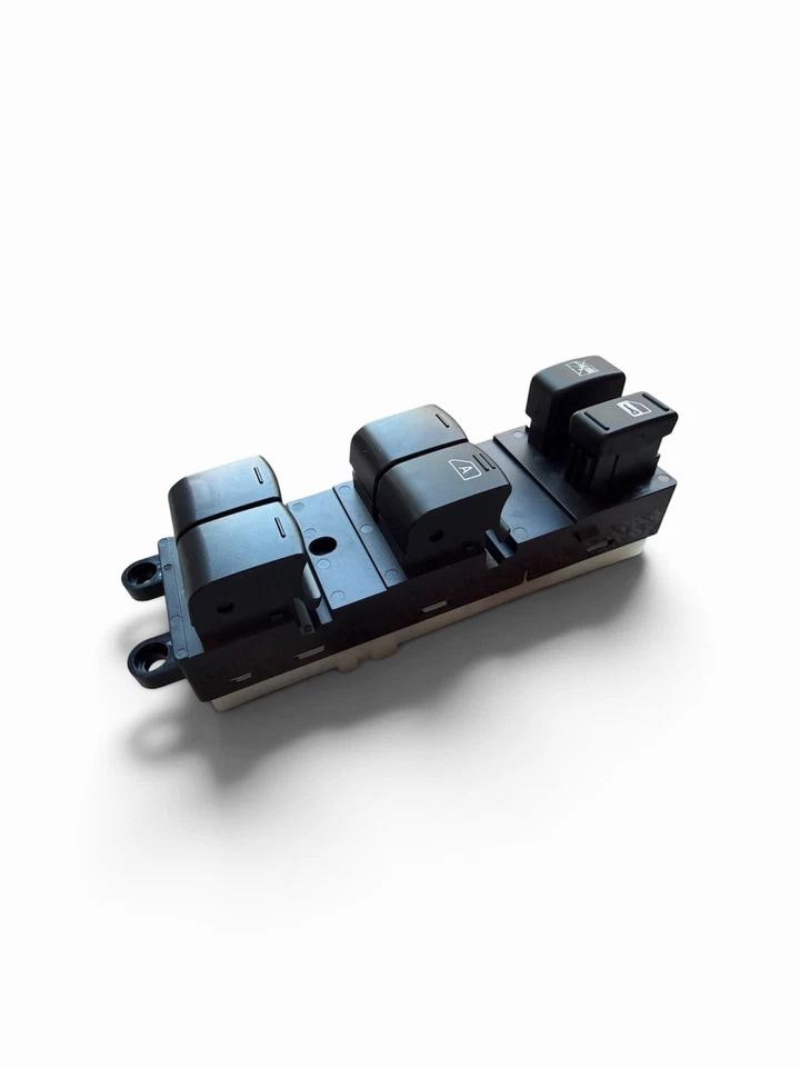 Nissan Tiida 2006-2010 Front Right Driver Side Power Window Switch - Image 2