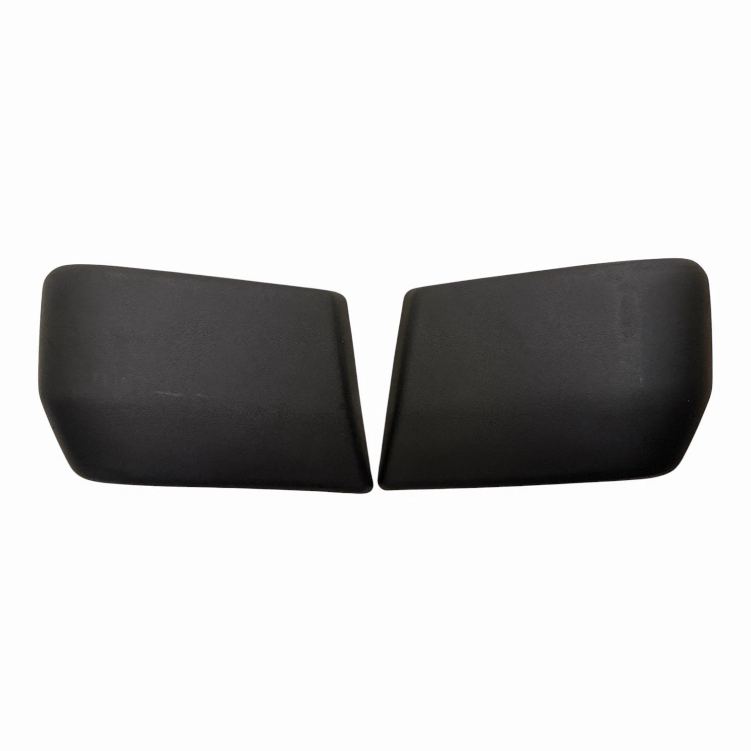 Toyota HiAce TY80 Series 1983–1989 Front Bumper End Cap-Pair