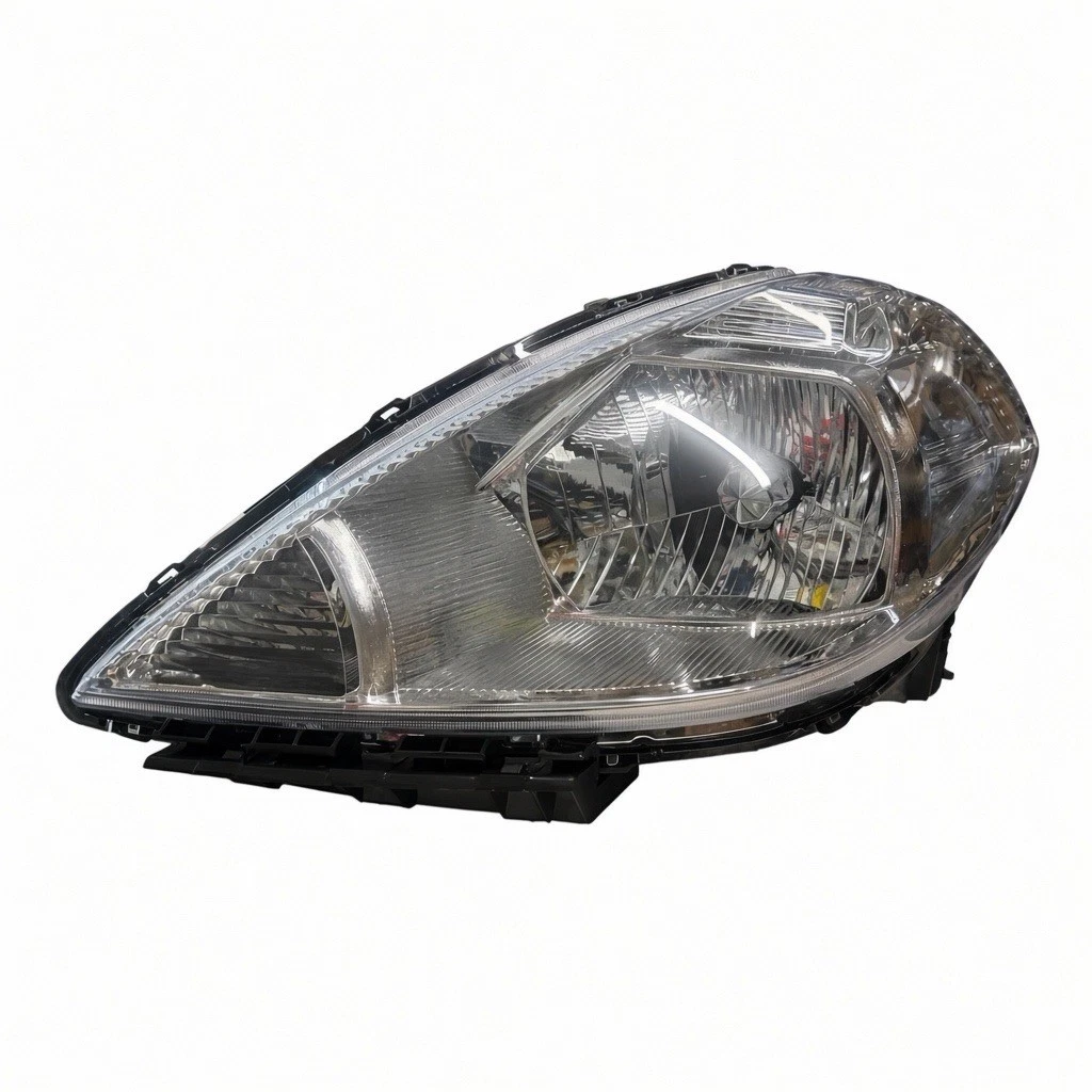Nissan Tiida C11 2006-2009 Headlight