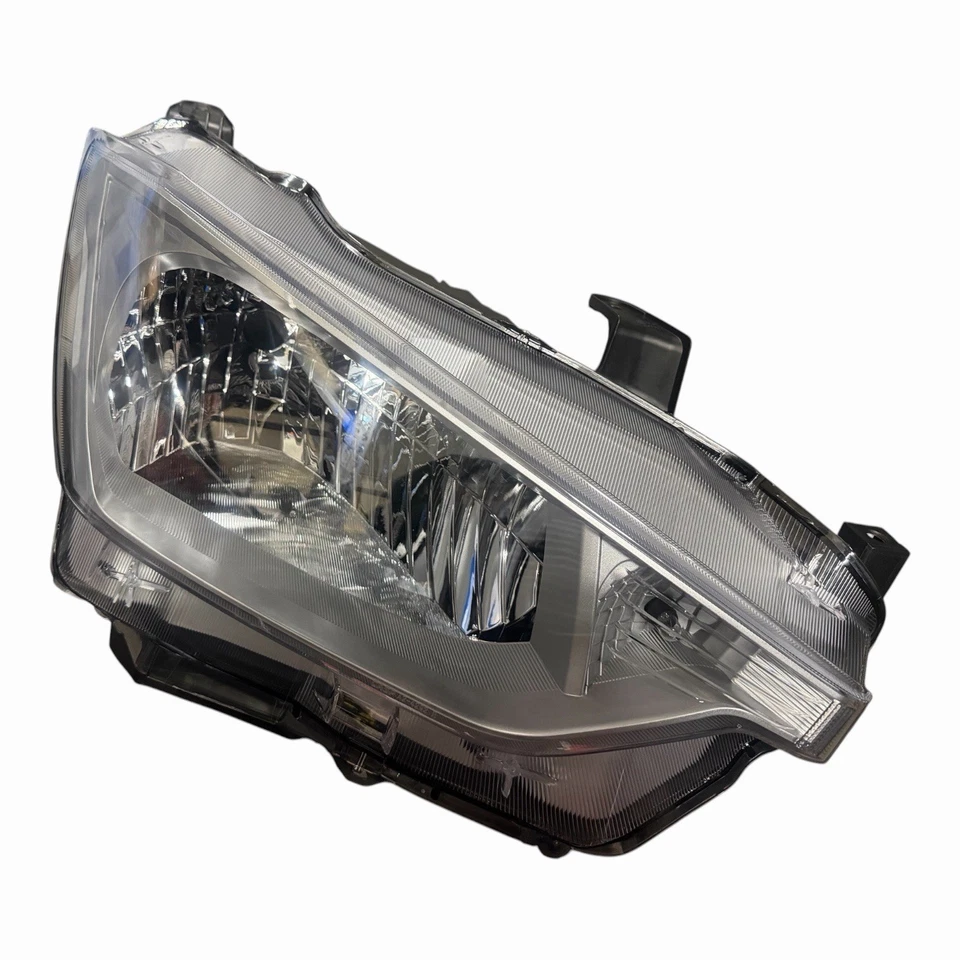 Isuzu D-Max DMax 2020-2023 TFR TFS Ute Chrome Halogen Head Light Lamp Assembly - Image 3