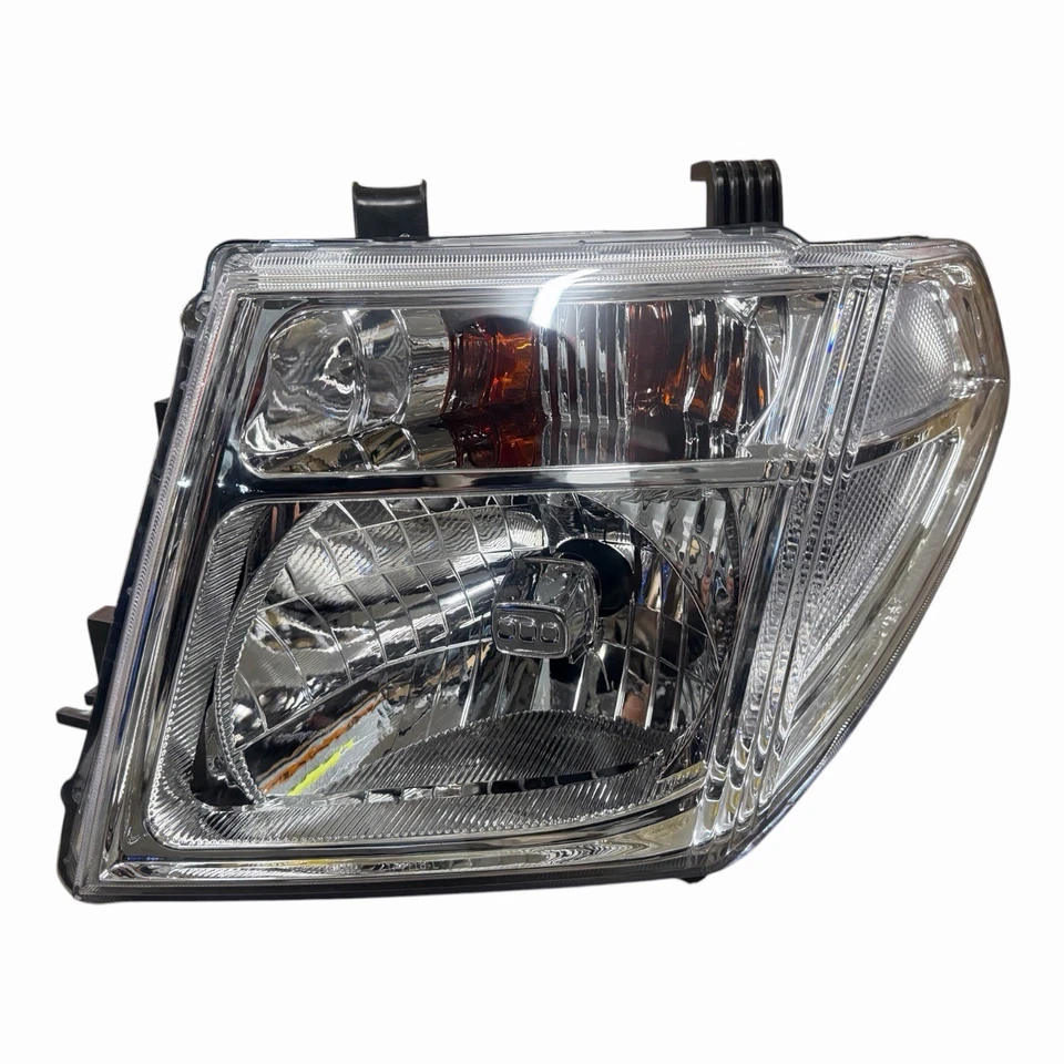Nissan Navara D40 2008–2014 Headlight Assembly Non-LED - Image 2