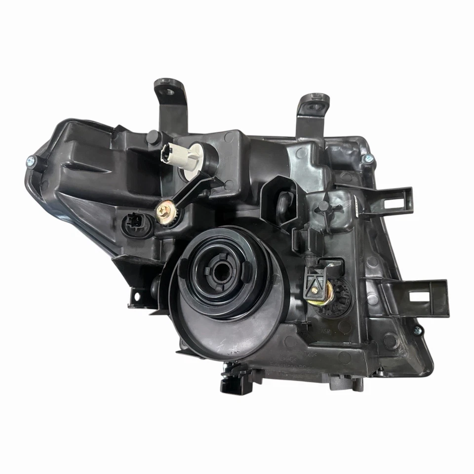 Nissan Navara D40 2008–2014 Headlight Assembly Non-LED - Image 5